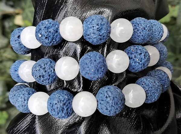 ръчно изработена гривна уникат за лятото цветна и красива podari podaryk za praznik ot wulkani4ni kamyni