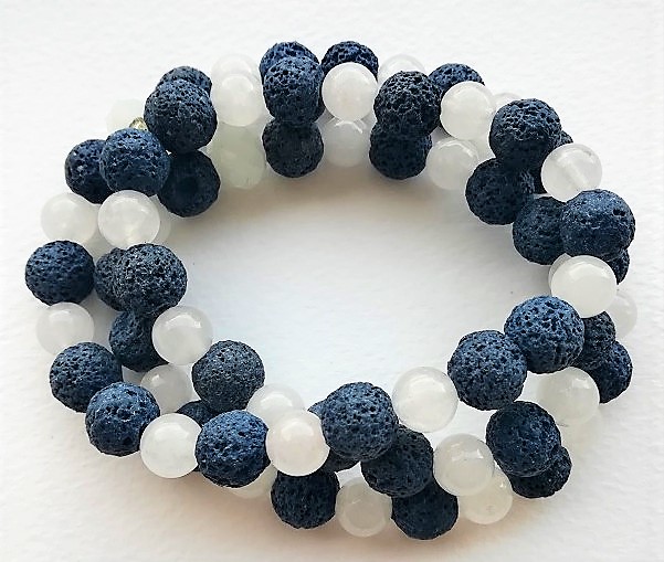 ръчно изработена гривна уникат за лятото цветна и красива podari podaryk za praznik ot wulkani4ni kamyni