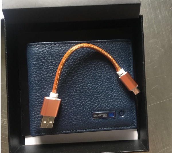 калъф за iphone смартфон кожен естествена кожа тик так банкови карти пари как да изкарваме повече пари портмоне естествена кожа